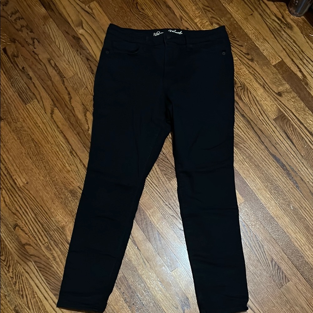 Black high-Rise Skinny Jeans